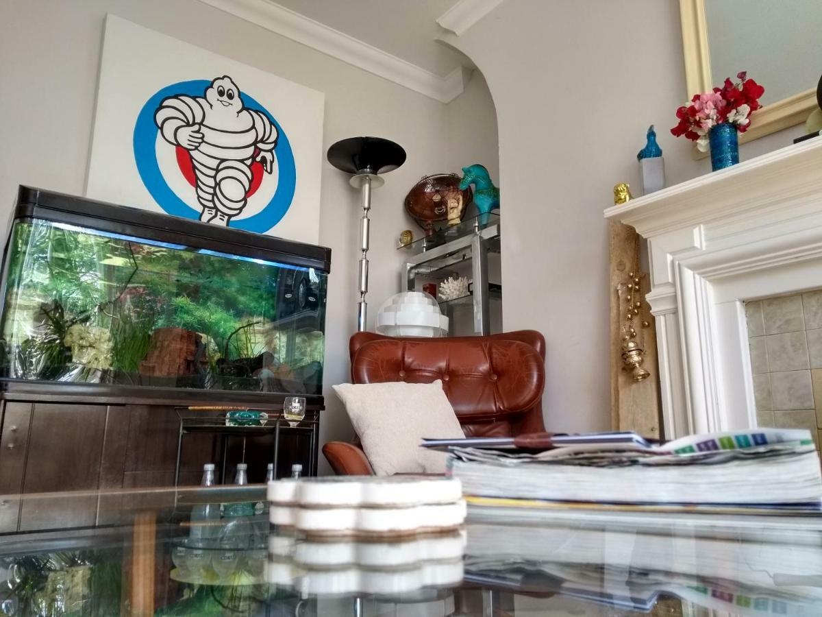 Stunning Retro Apartment In Central 布赖顿 外观 照片