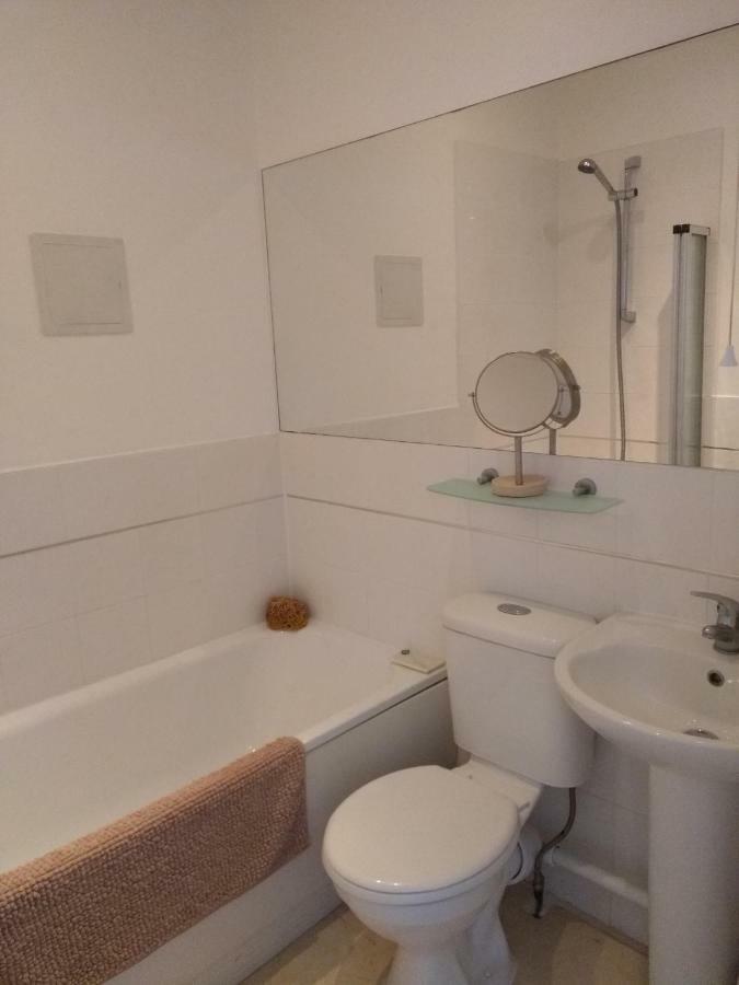 Stunning Retro Apartment In Central 布赖顿 外观 照片
